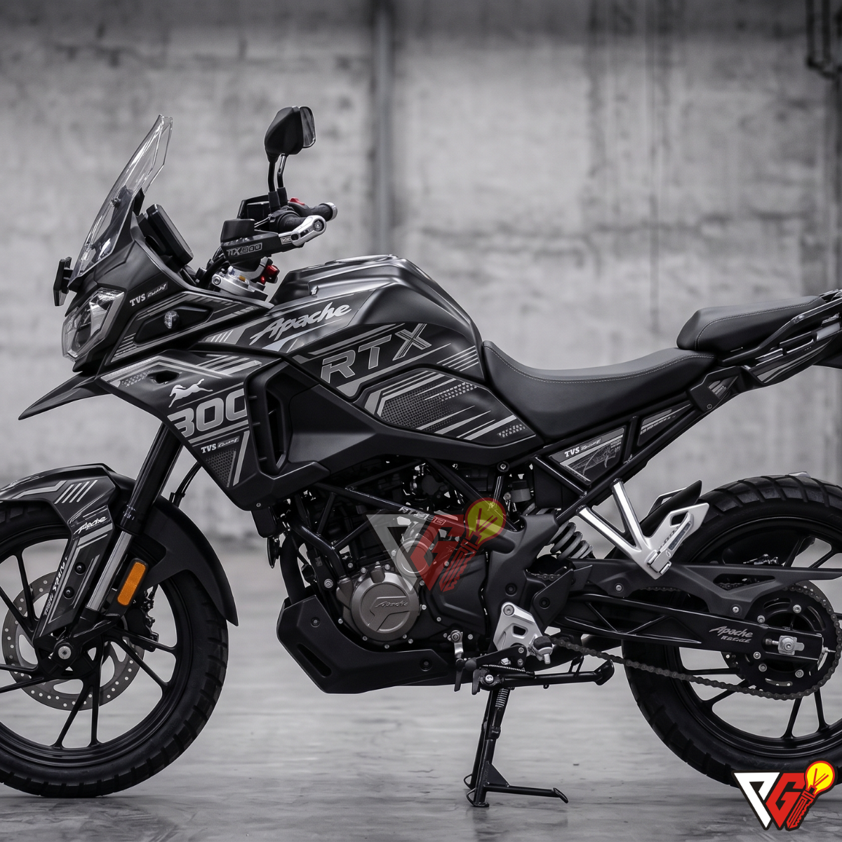 TVS Apache RTX 300 - Stealth Grey Wrap